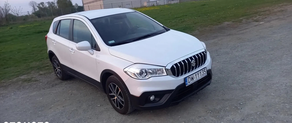 Suzuki SX4 cena 61100 przebieg: 104867, rok produkcji 2017 z Sierpc małe 211